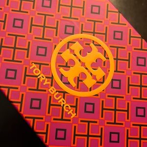 Brand new tory burch Chelsea ballet flat